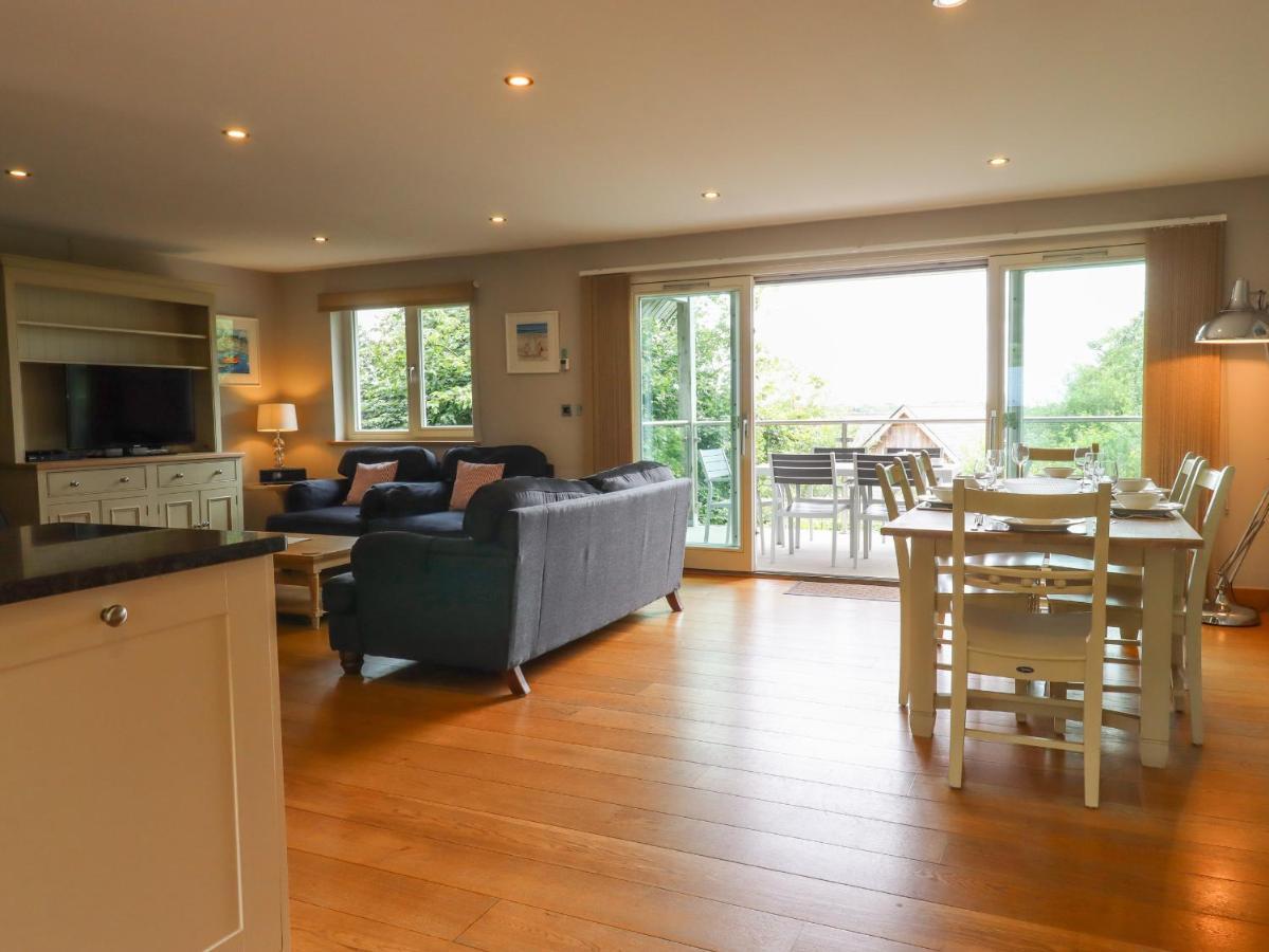 Villa Swandown, 20 Poldon à Chard Extérieur photo