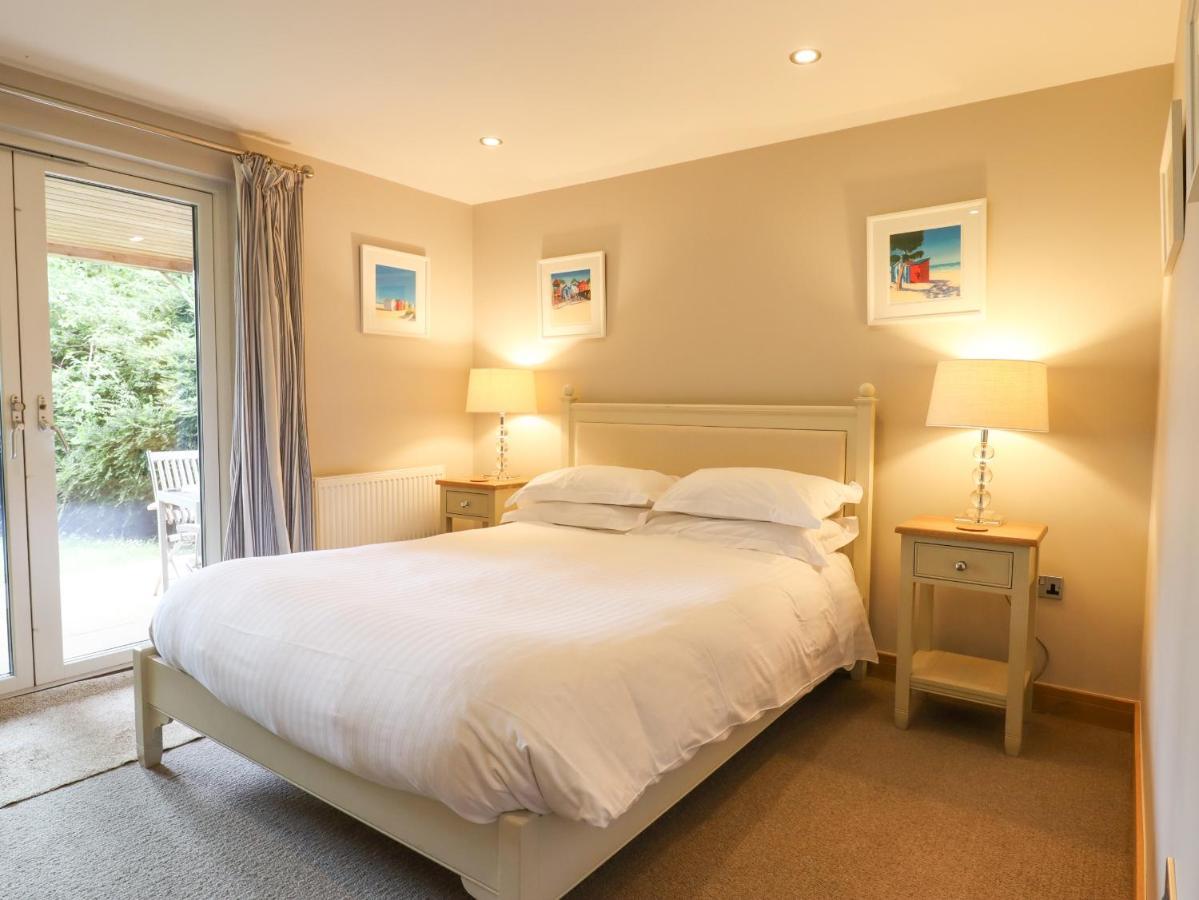 Villa Swandown, 20 Poldon à Chard Extérieur photo