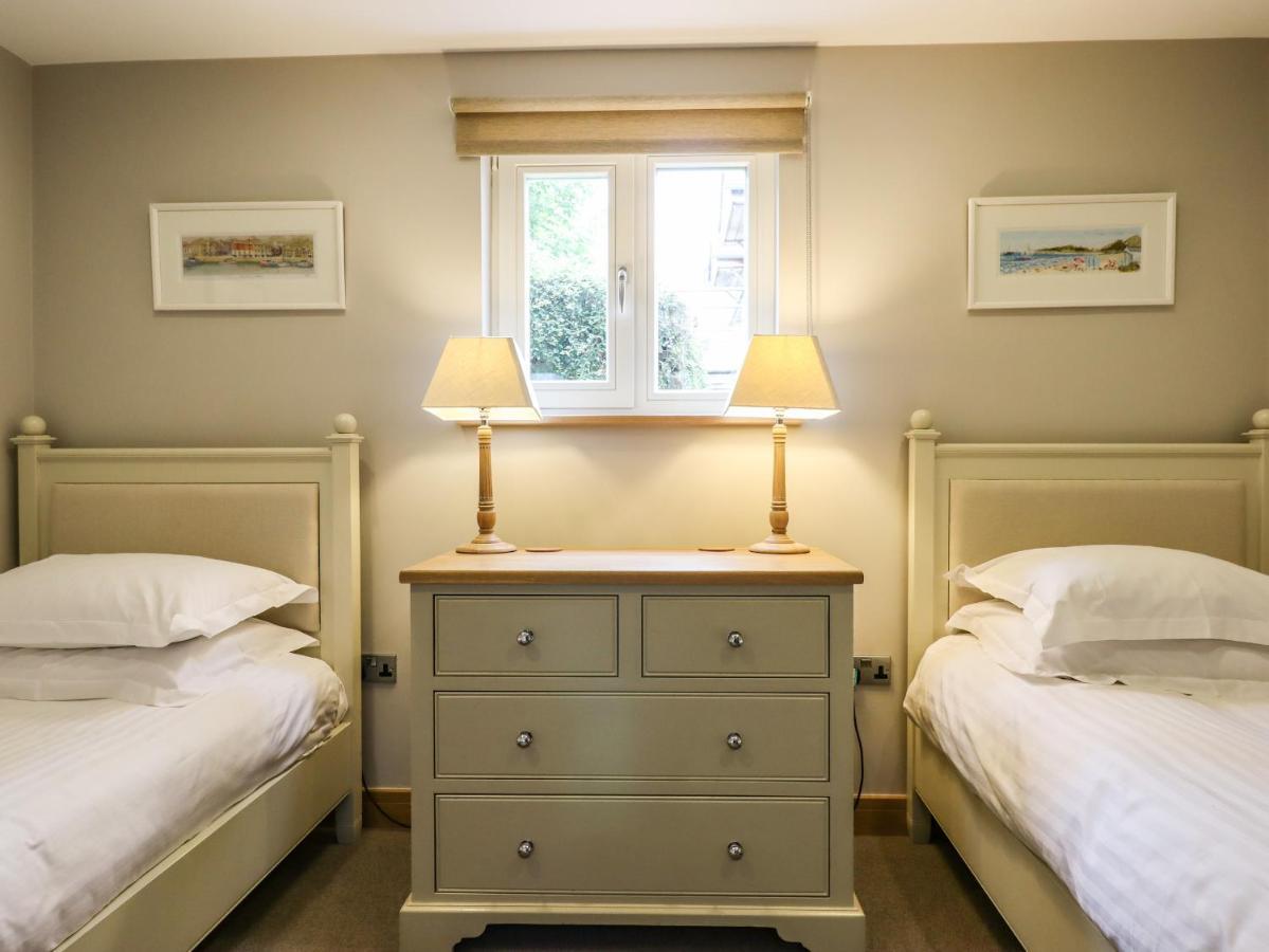 Villa Swandown, 20 Poldon à Chard Extérieur photo
